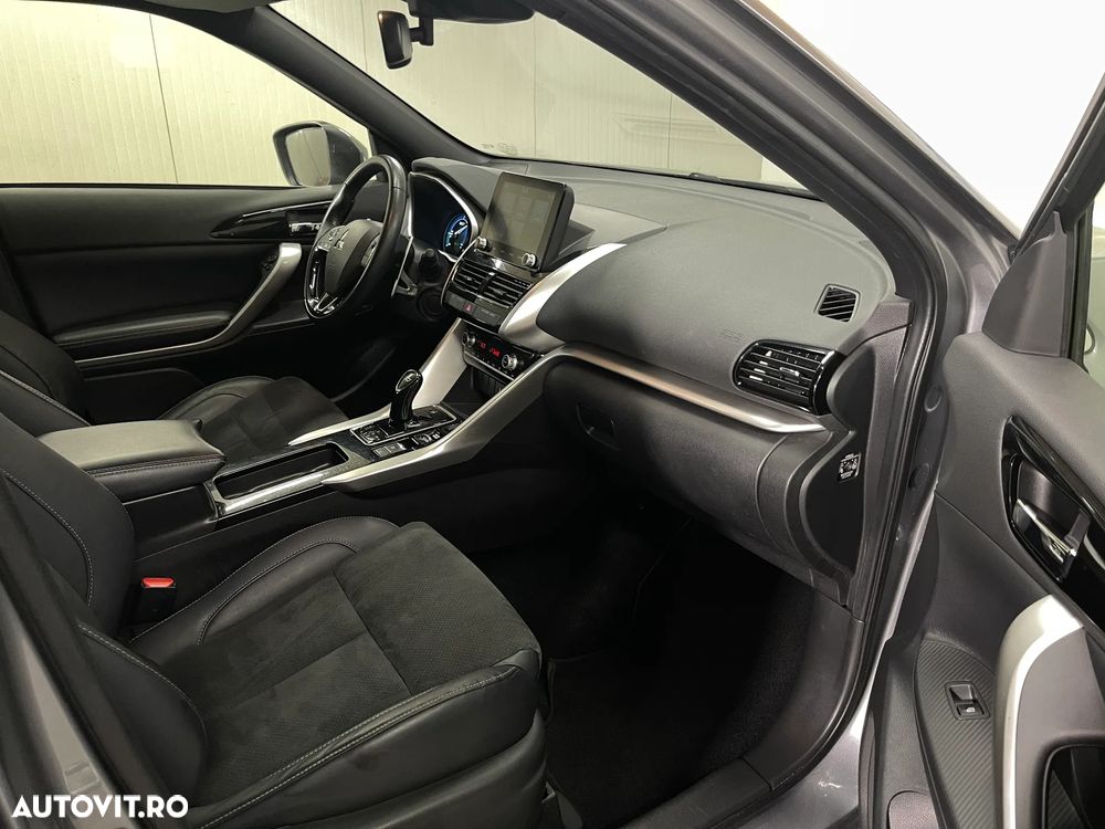 Mitsubishi Eclipse-Cross 4WD Select - 10