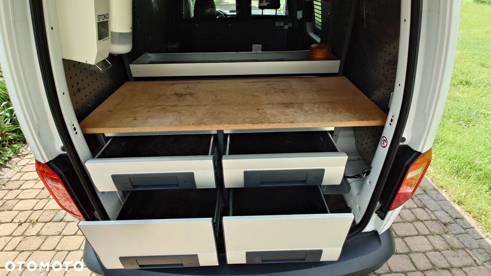 Volkswagen Caddy - 19