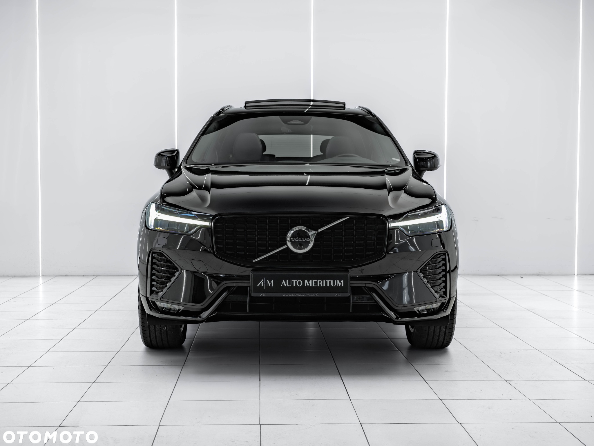 Volvo XC 60 B4 D AWD Plus Dark - 5