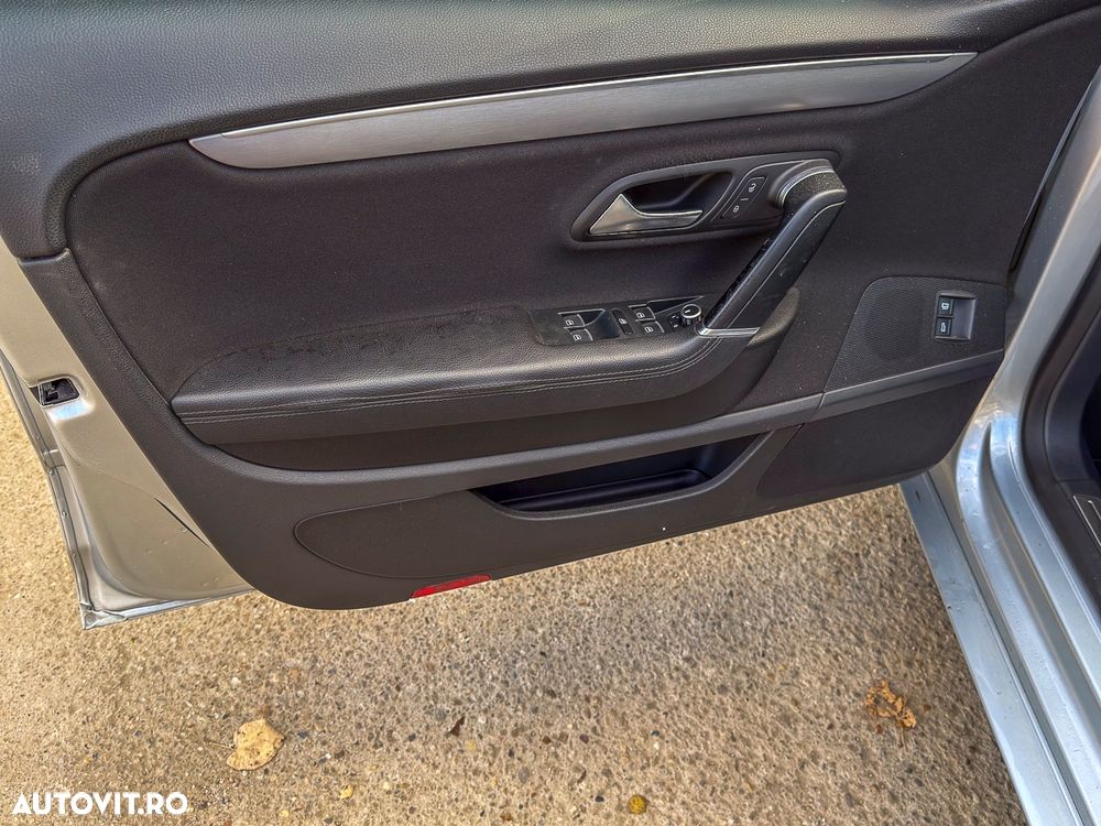 Volkswagen Passat CC 2.0 TDI BlueMotion Technology DSG - 35