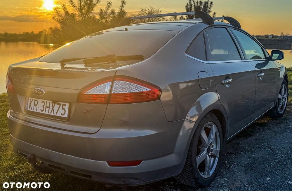 Ford Mondeo 2.5 Titanium - 3