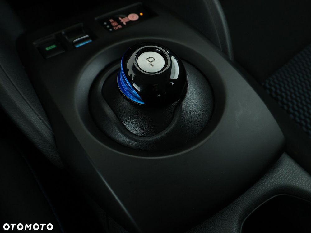 Nissan Leaf - 15