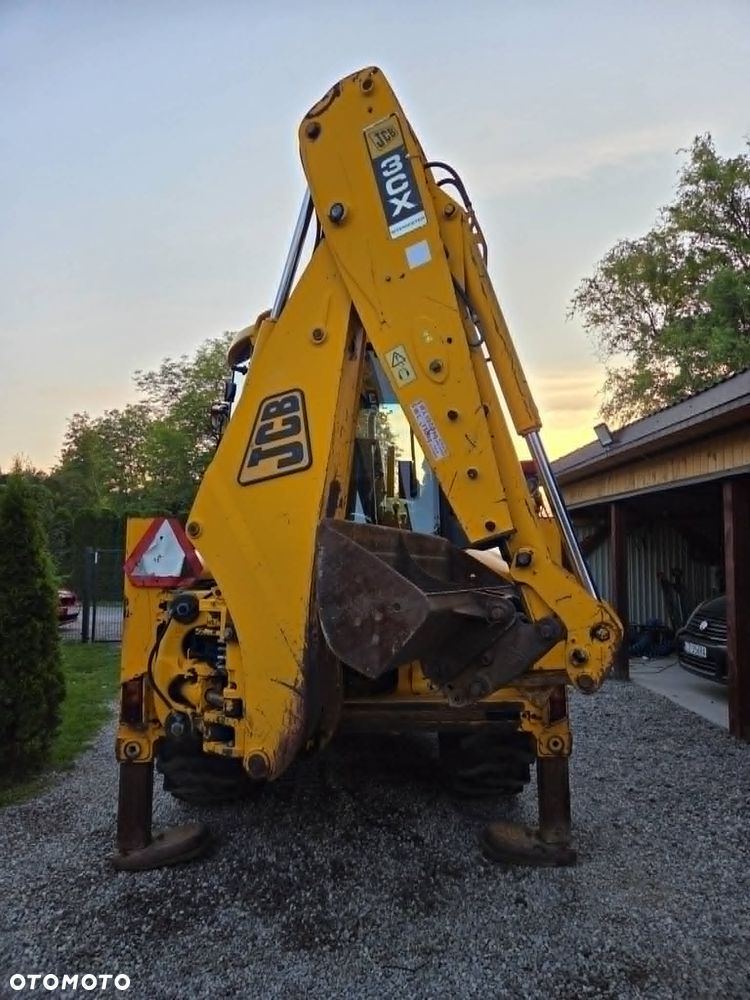 JCB 3CX - 4