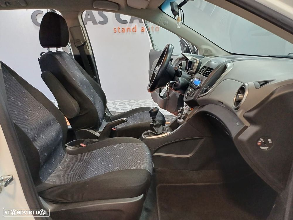 Chevrolet Aveo 1.2 LS - 11