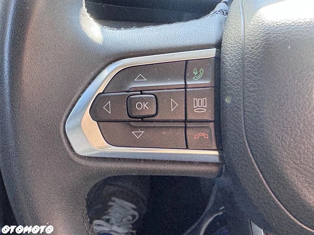 Jeep Compass - 16