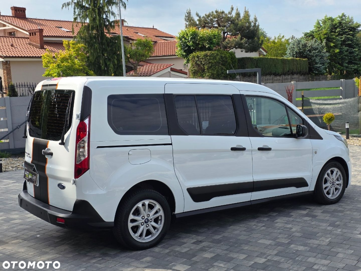 Ford Transit Connect - 32