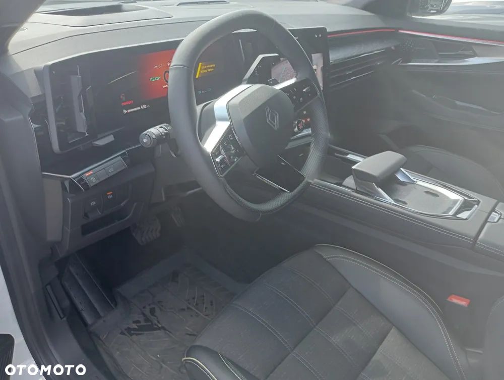 Renault Austral 1.2 E-Tech Full Hybrid 200 Iconic MMT - 9