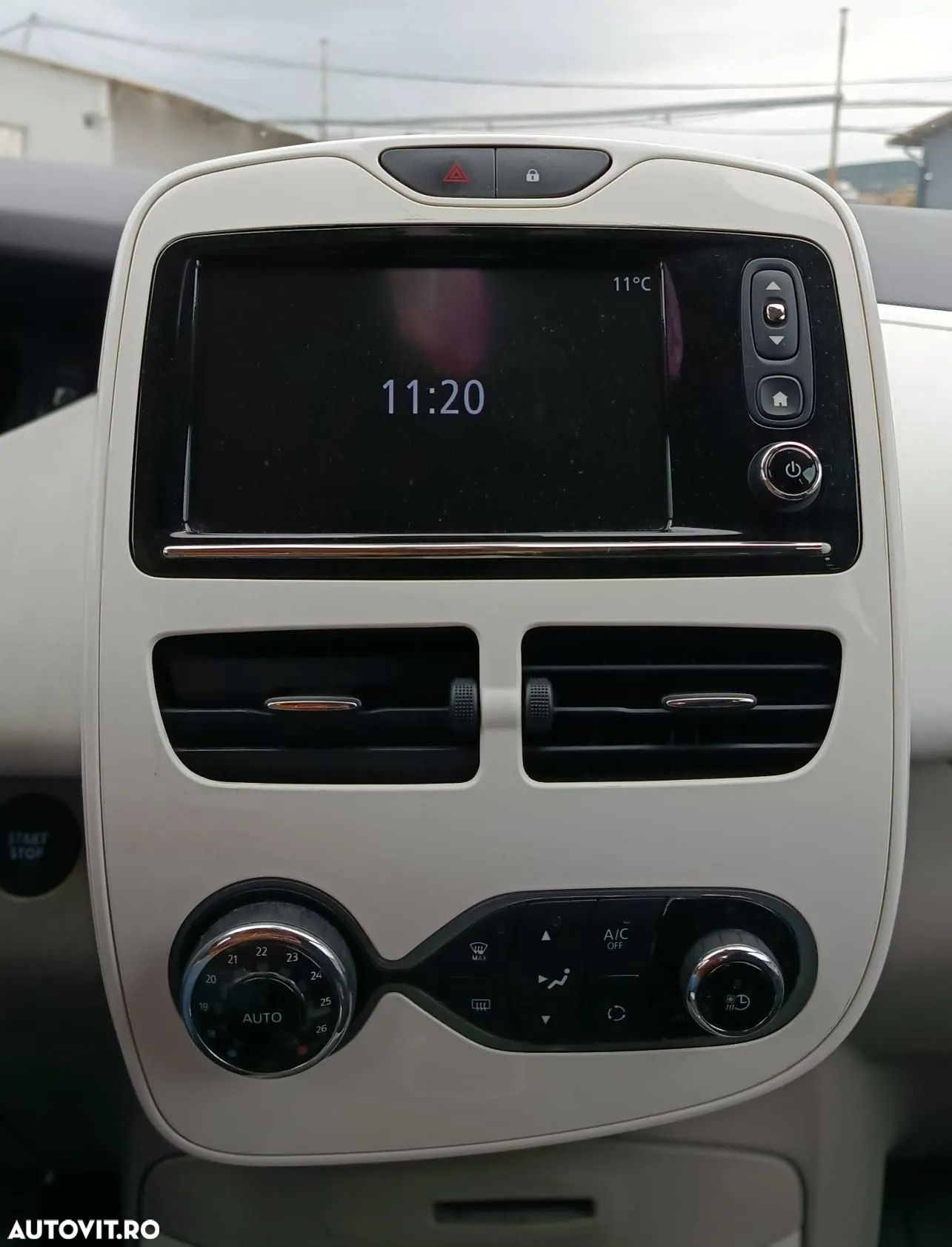 Renault ZOE - 14