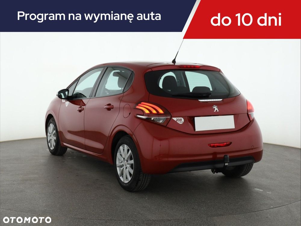 Peugeot 208 - 6