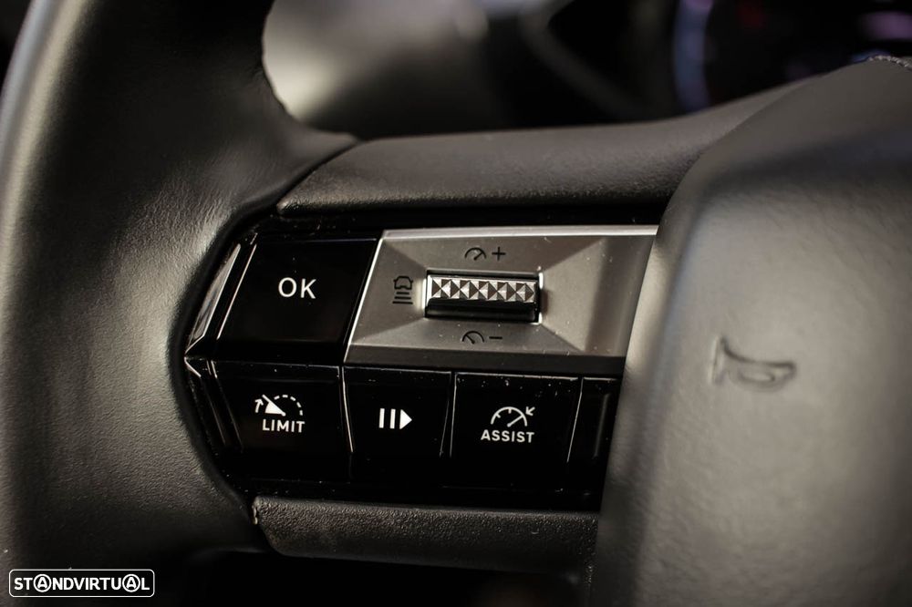 DS DS3 E-TENSE OPERA - 17