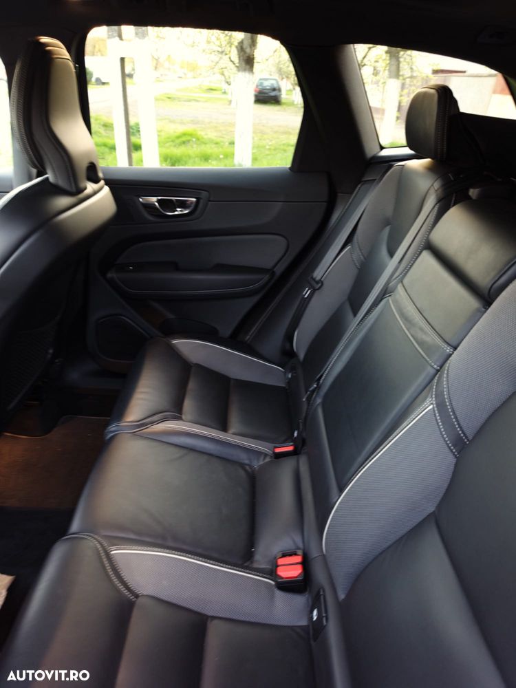 Volvo XC 60 - 8