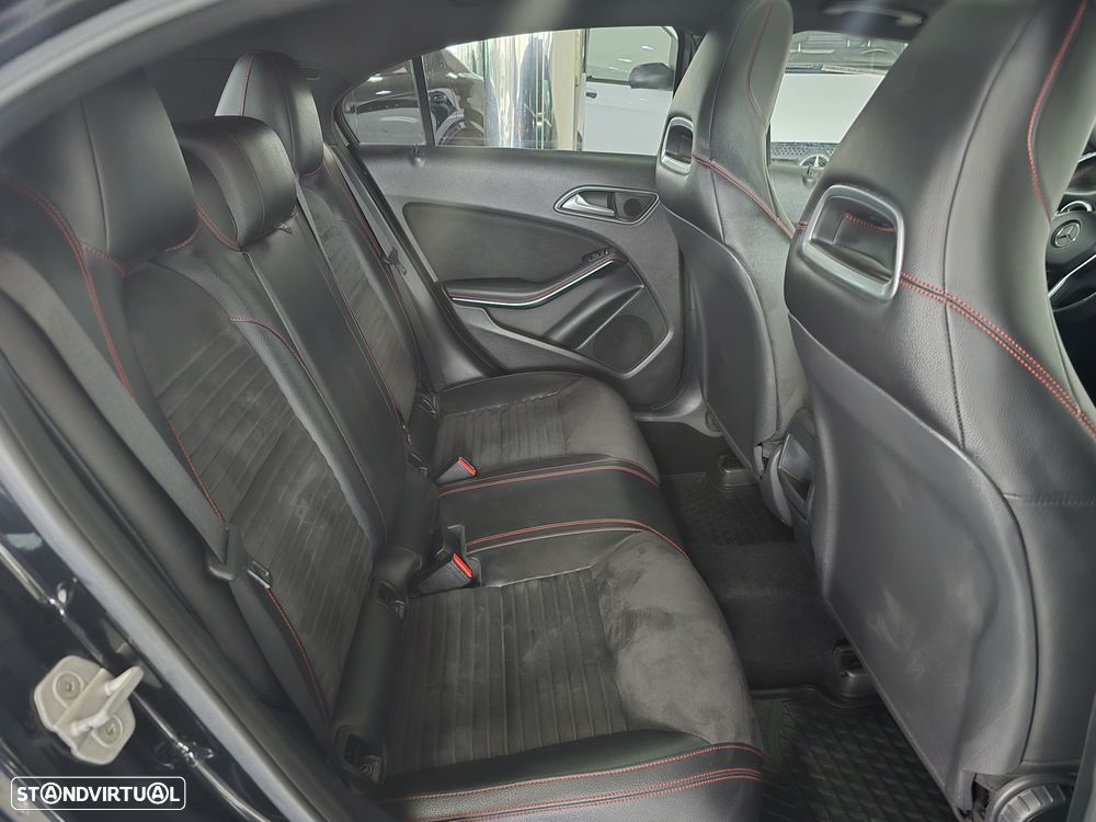 Mercedes-Benz A 200 CDI BE AMG Line Aut. - 13