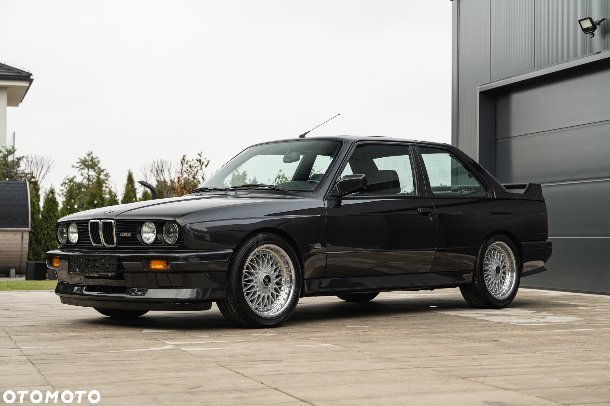 BMW M3 Standard - 11