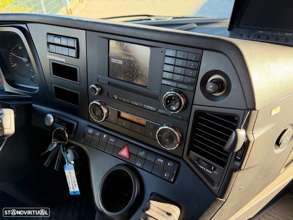 Mercedes Benz Antos 2543 6x2 Porta-Bebidas FullAir - 7