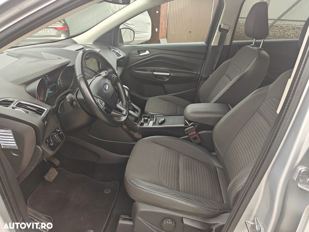 Ford Kuga 1.5 EcoBoost 4WD Titanium - 17