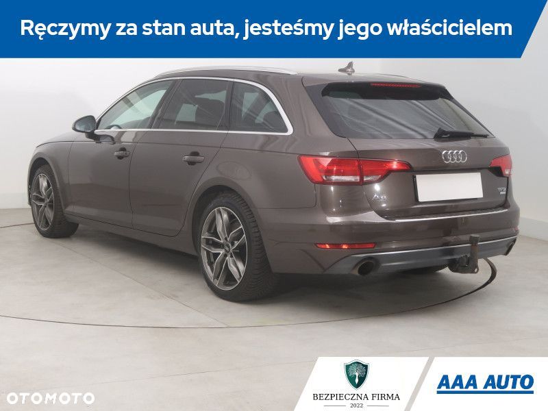 Audi A4 Avant - 5