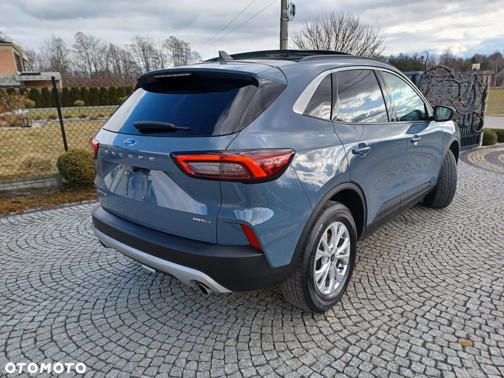 Ford Kuga - 3