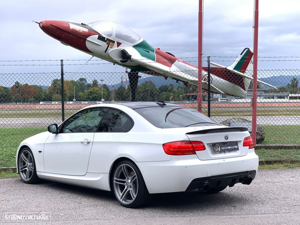 BMW 320 d Coupe Edição M - 3