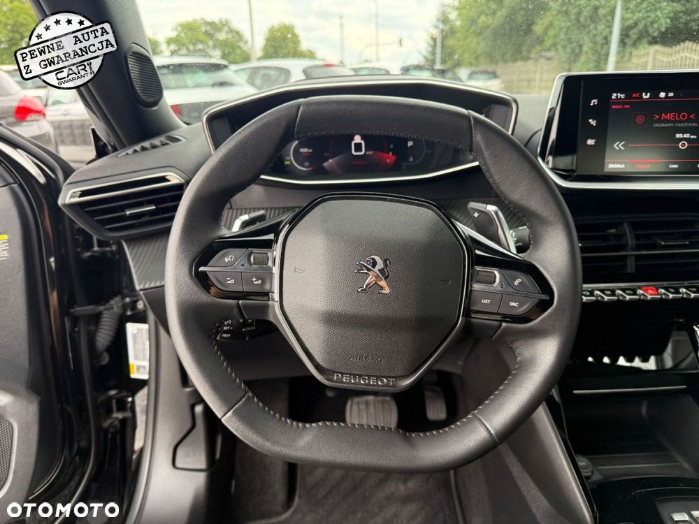 Peugeot 2008 - 9