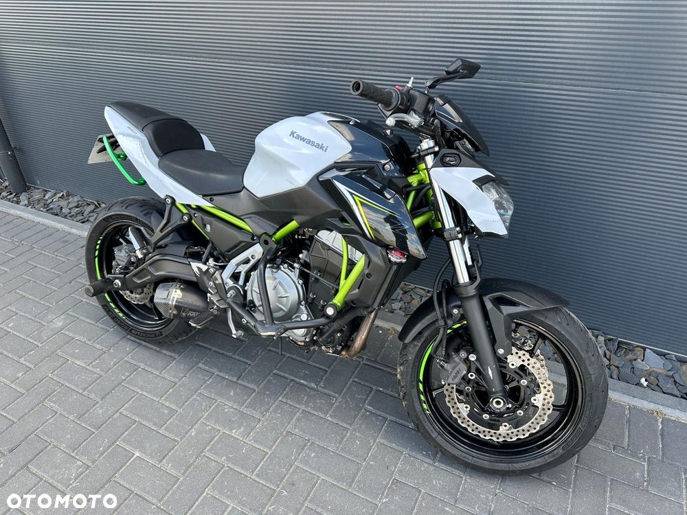 Kawasaki Z 650 - 6