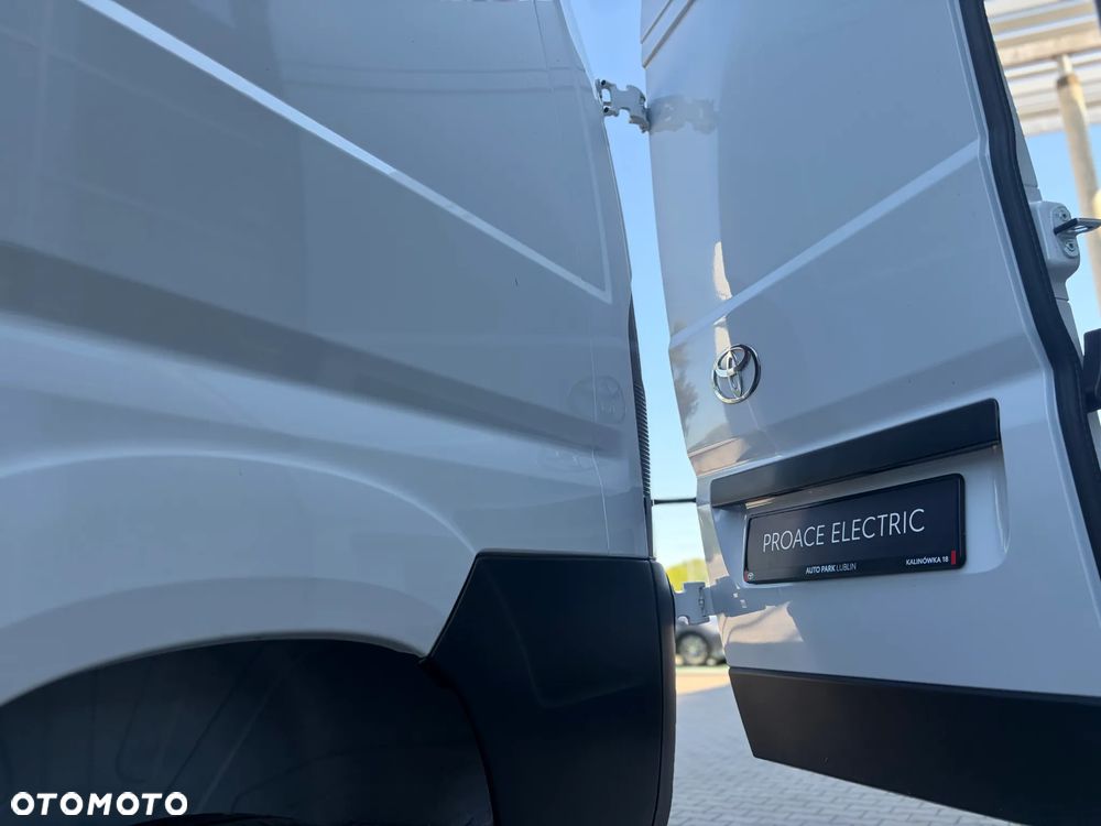 Toyota Proace MAX - 6