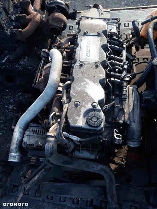 Silnik IVECO Eurocargo Tector F4AE0681E - 4