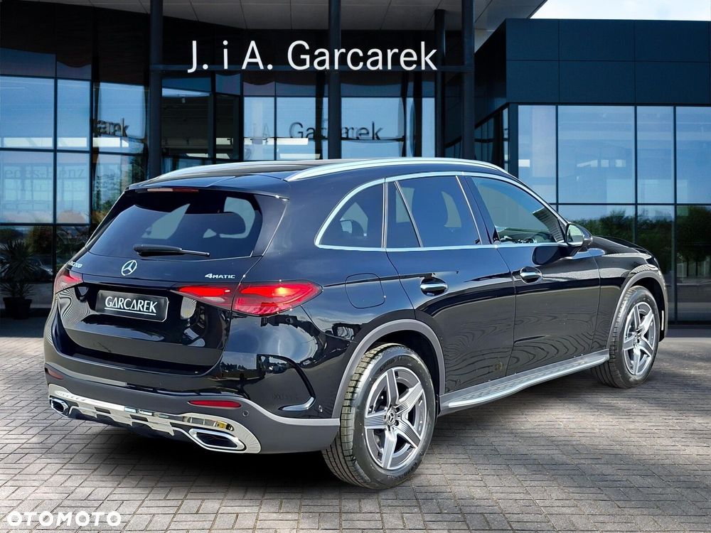 Mercedes-Benz GLC - 6