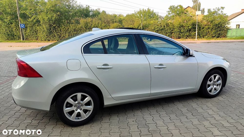 Volvo S60 D3 Geartronic Summum - 7