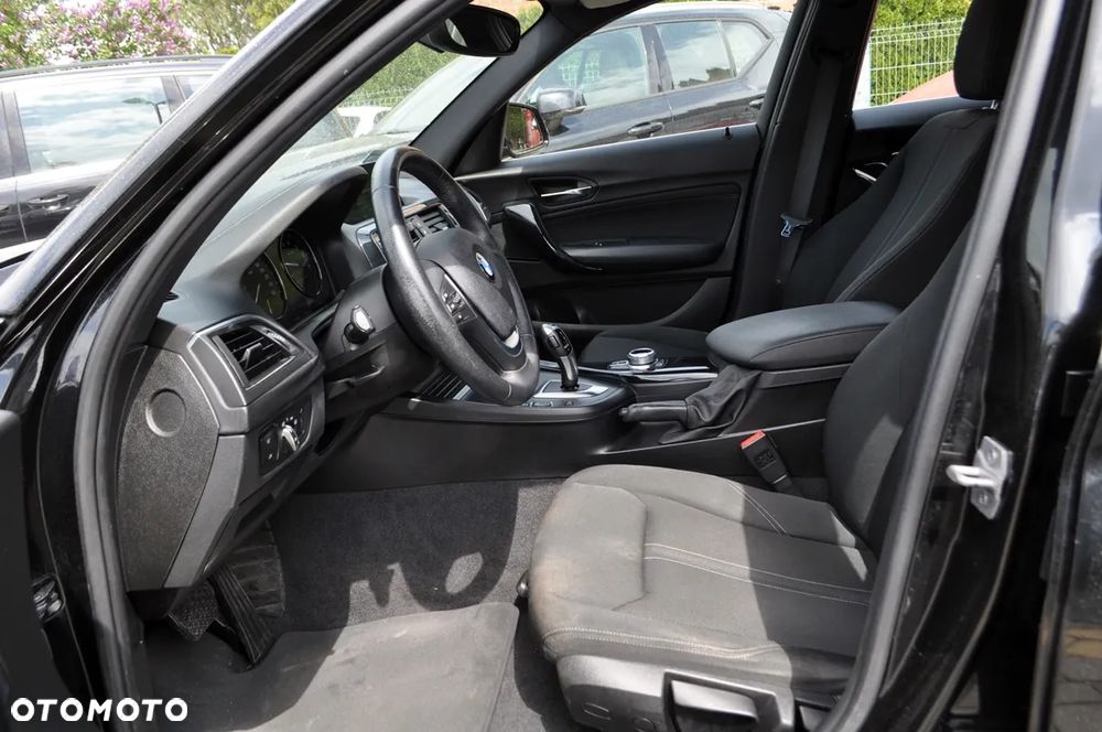 BMW Seria 1 118i GPF Sport Line - 13