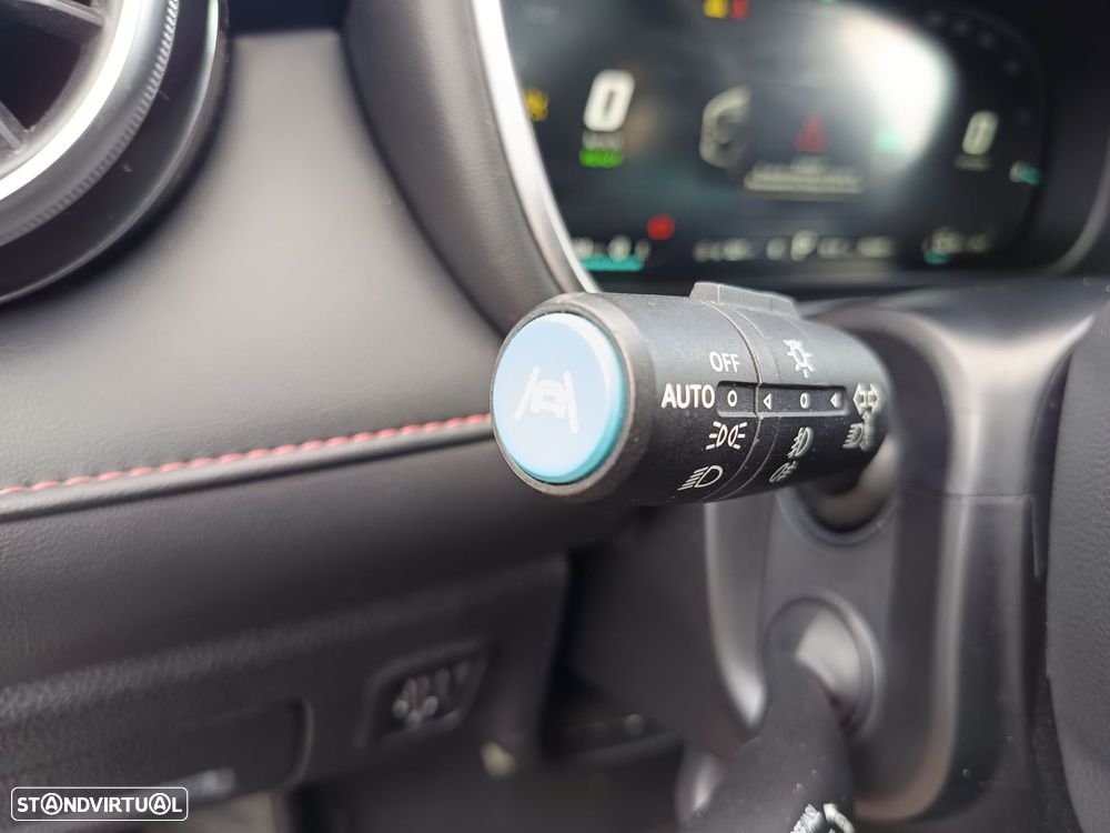 MG EHS 1.5 T-GDI Plug-in Hybrid Luxury - 38