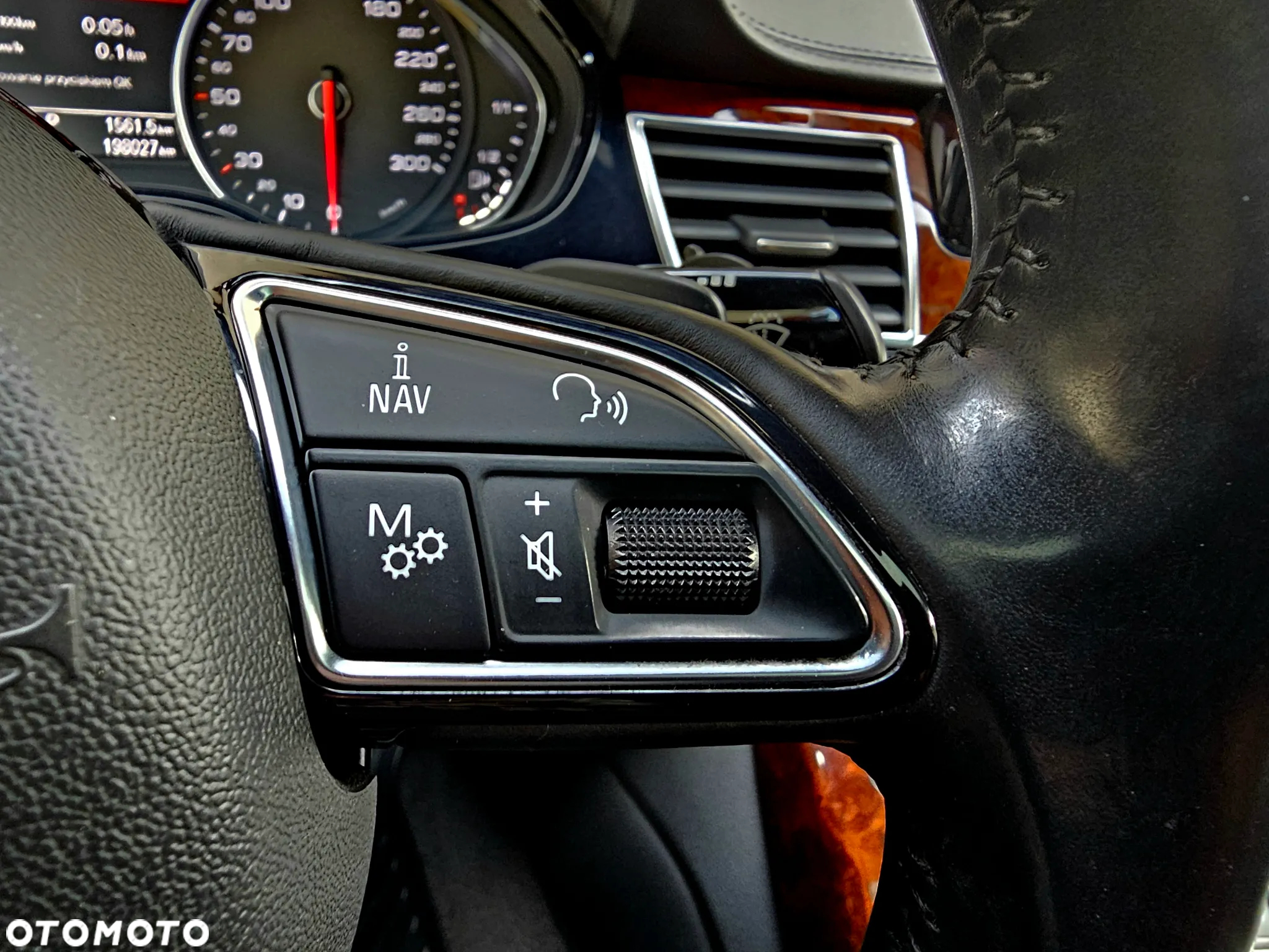 Audi A8 3.0 TDI DPF clean diesel quattro tiptronic Lang - 32