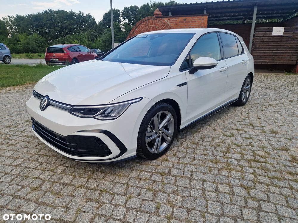 Volkswagen Golf 1.5 eTSI OPF DSG R-Line - 11