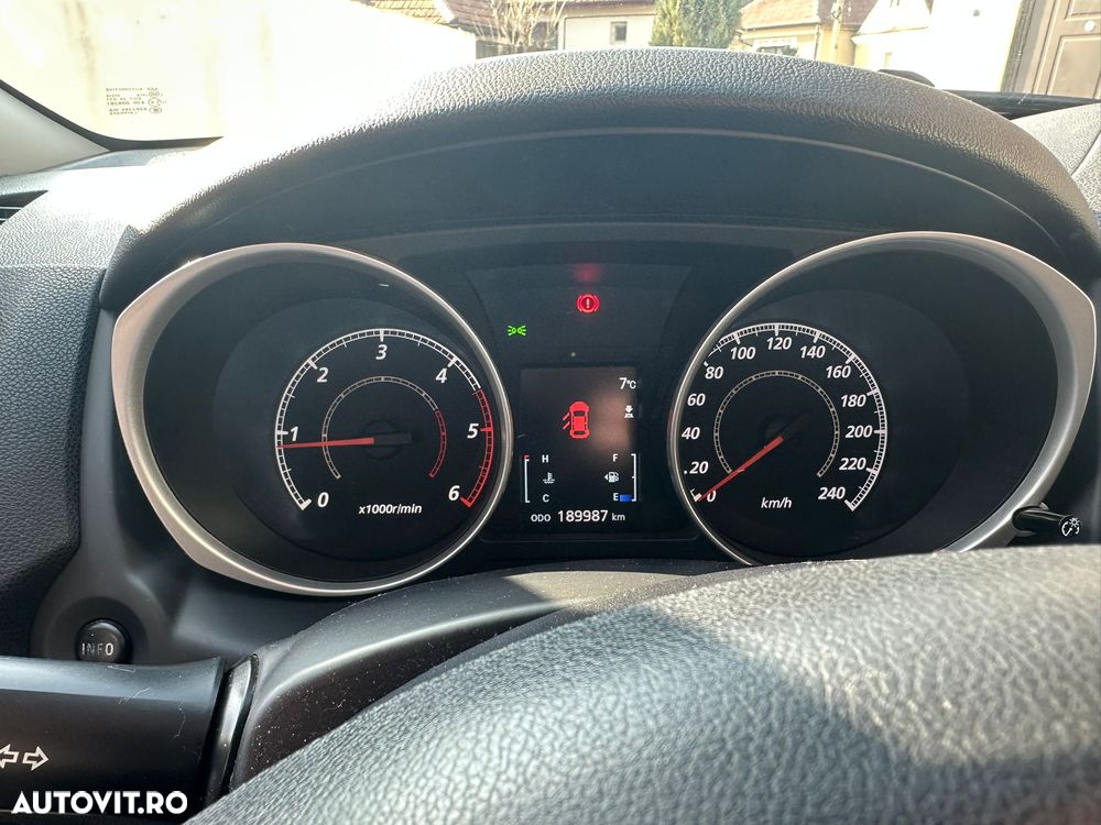 Mitsubishi ASX 1.8 DID 4WD Instyle U06 - 10