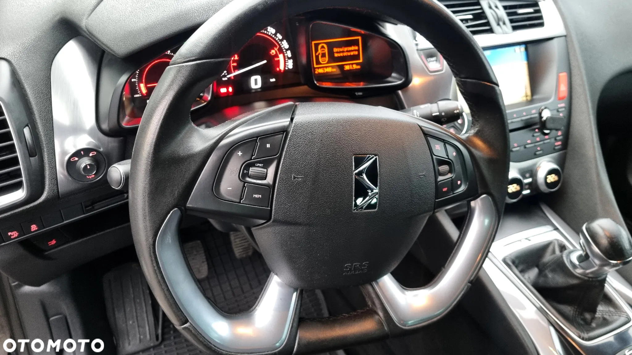 Citroën DS5 2.0 HDi SportChic - 18