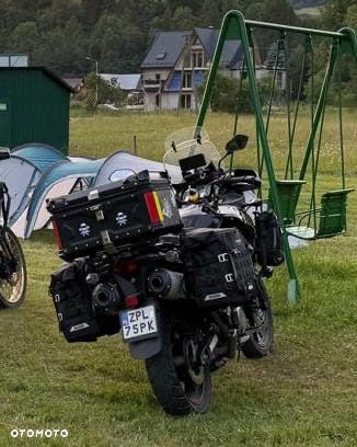 Suzuki V-STROM - 25