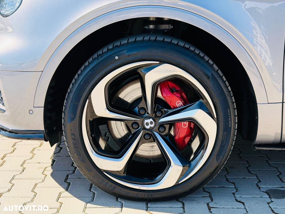 Bentley Bentayga - 26
