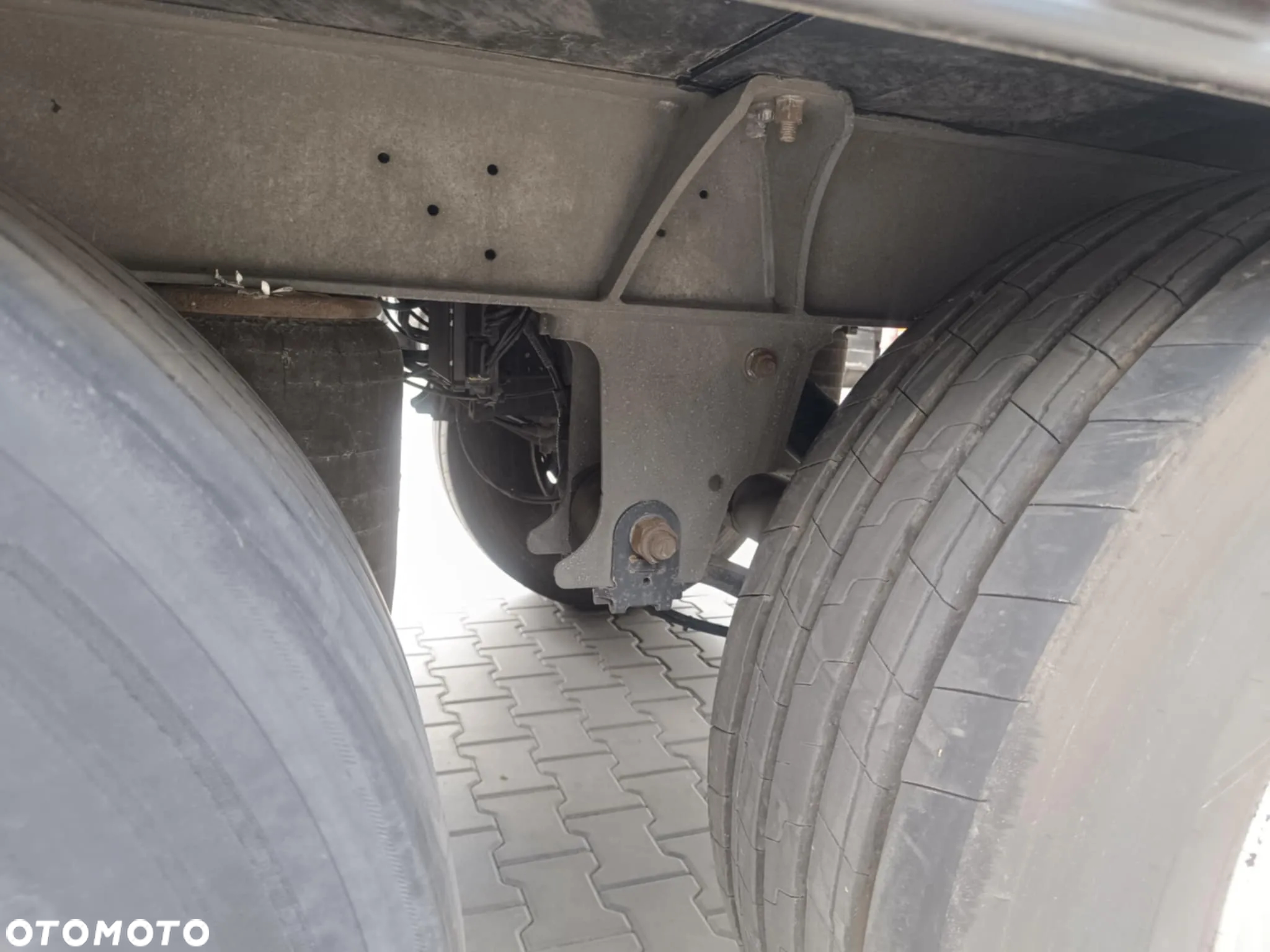 Schmitz Cargobull Chłodnia 2018 rok Nowe Opony, oś podnoszona, paleciary Idealna - 12