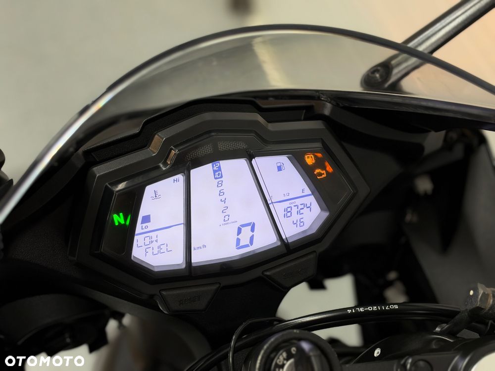 Yamaha R125 - 29
