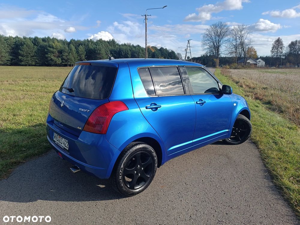 Suzuki Swift 1.2 4x4 Club - 11