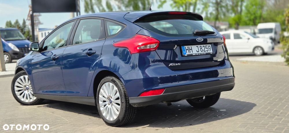 Ford Focus - 11