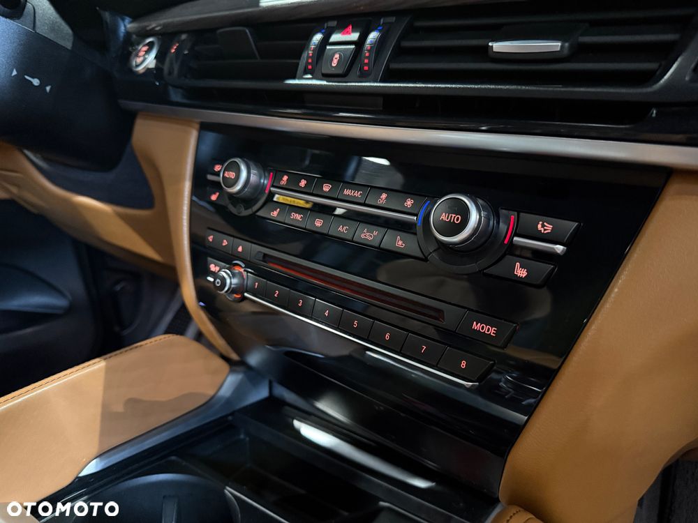 BMW X6M - 19