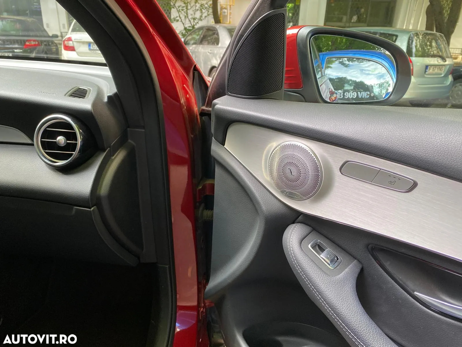 Mercedes-Benz GLC 250 4MATIC - 10