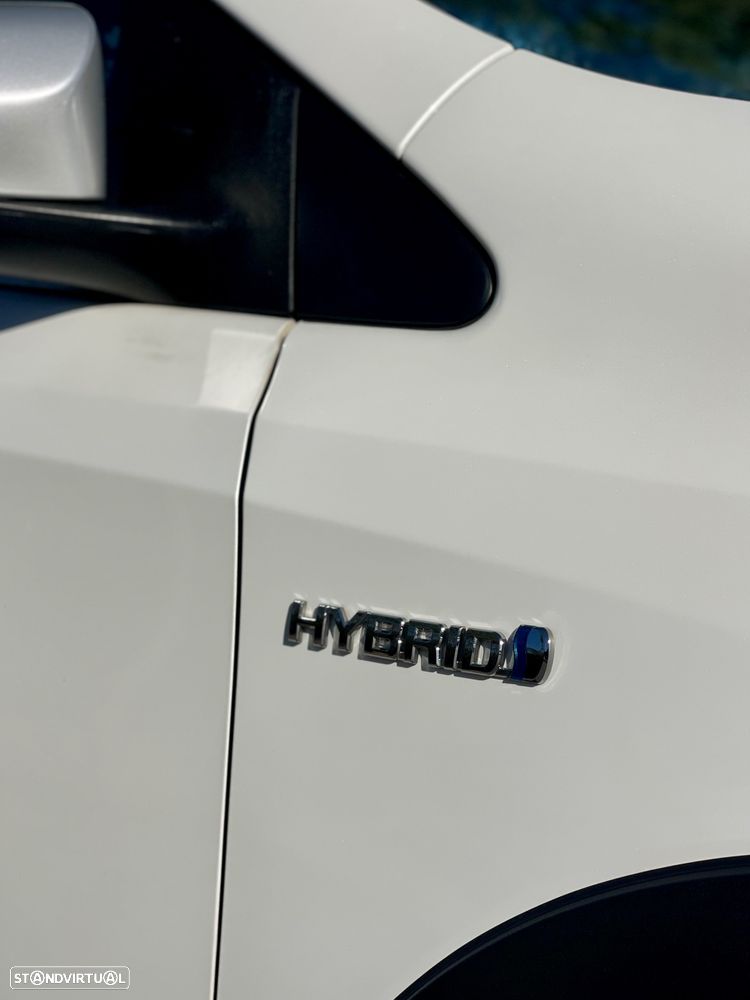 Toyota Auris Touring Sports 1.8 HSD Comfort +P.Sport+Navi - 4