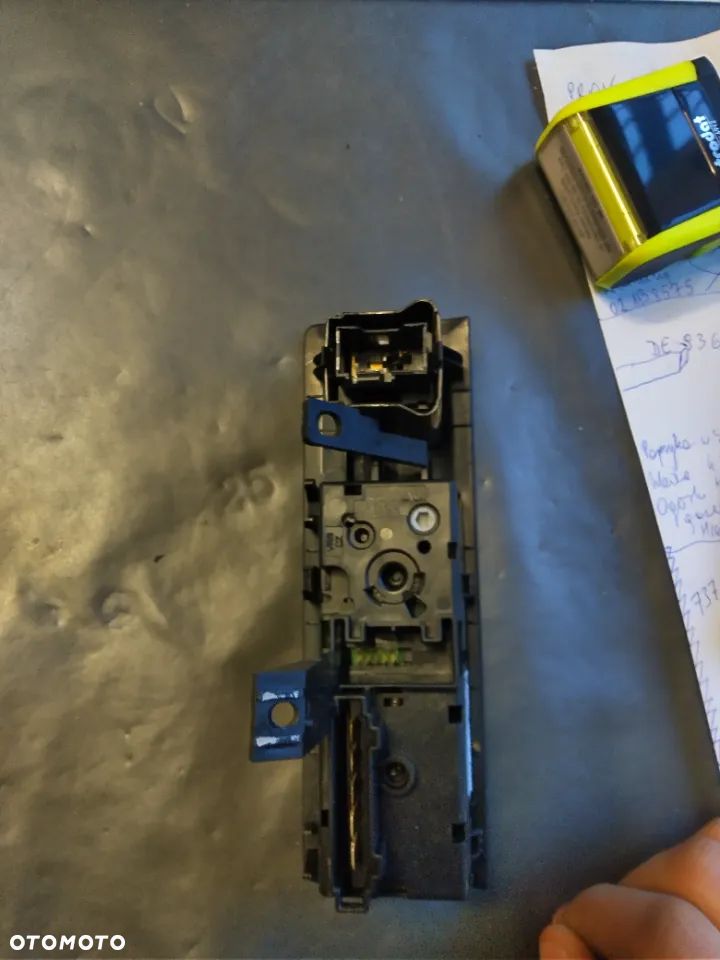 Panel nawiewu T5 7H0919158 L9B9 - 3