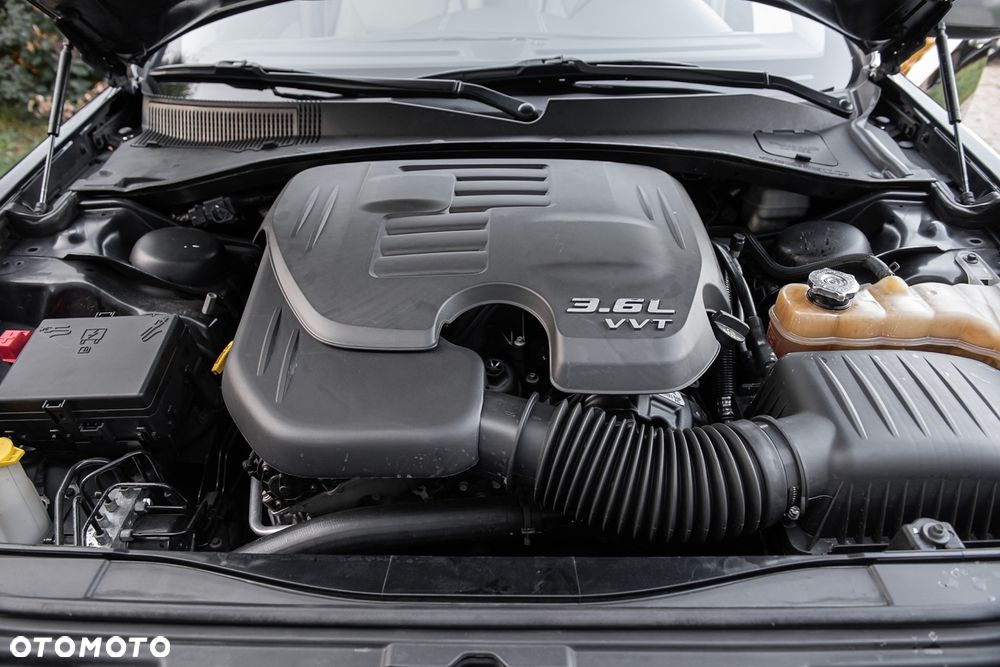 Lancia Thema 3.6 V6 VVT 24V Automatik Executive - 37