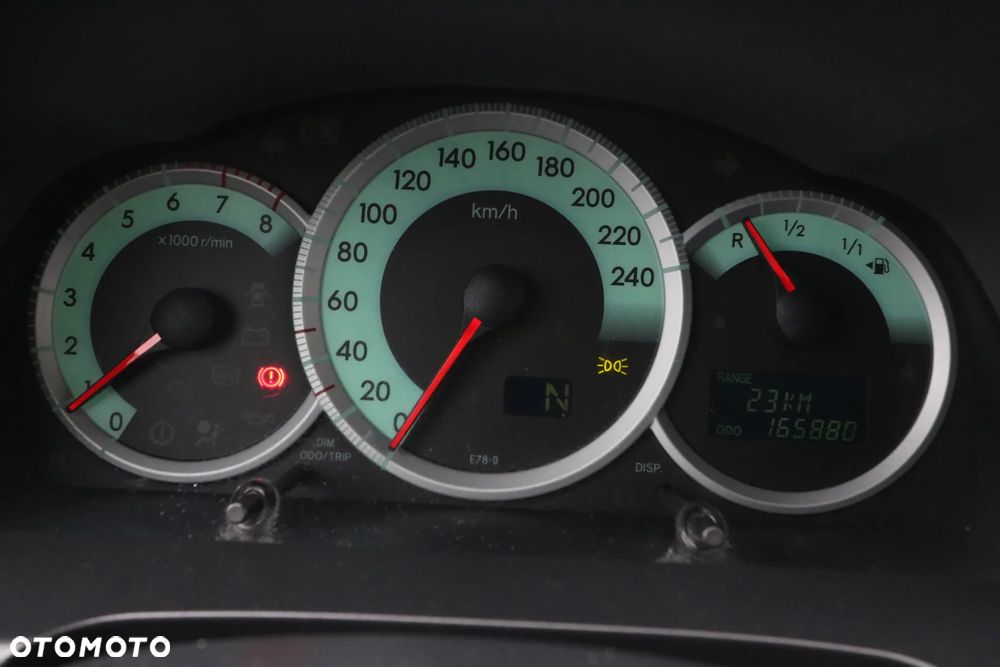 Toyota Corolla Verso - 18