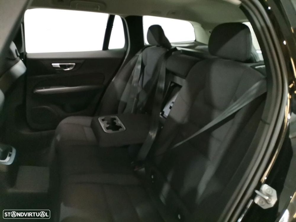 Volvo V60 2.0 T6 AWD TE R-Design Expression - 6