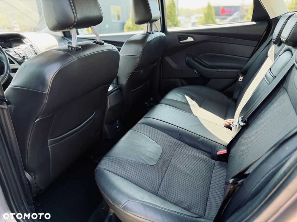 Ford Focus 1.6 TDCi DPF Titanium - 15