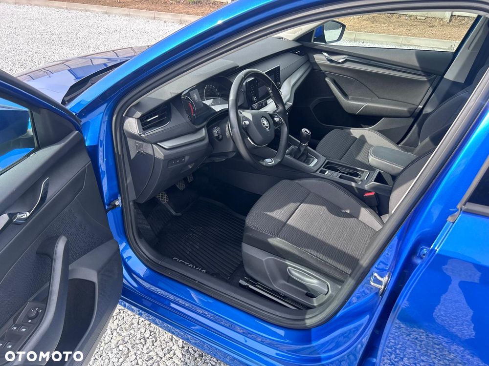 Skoda Octavia 1.5 TSI ACT Ambition - 8