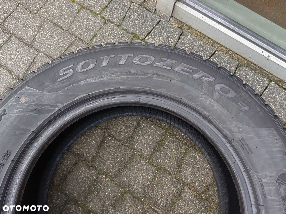 215/60R16 95H  Pirelli Sottozero 3 Winter 2021 PARA zima - 4